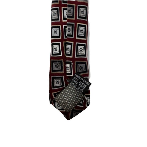 Alexander Julian Colours 100% Silk Burgandy Geometric‎ Pattern Tie  57"x 3.75" - Picture 5 of 5